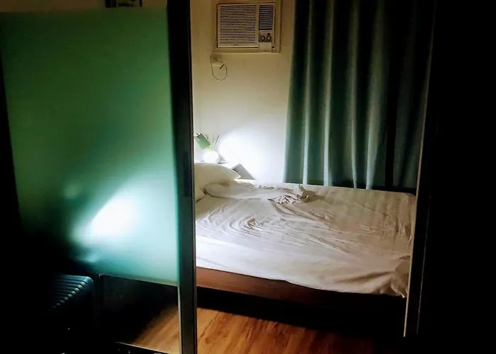 Millionaire Makati Brio Tower Apartment *