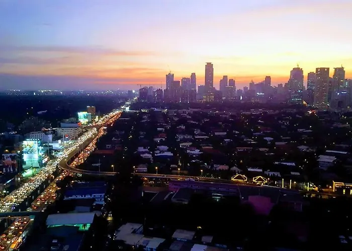 Millionaire Makati Brio Tower Apartment *